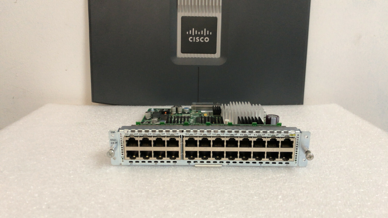 CISCO SM-ES2-24-P PoE+ 24-Port Enhanced Layer 2 EtherSwitch Module TESTED SM-ES2
