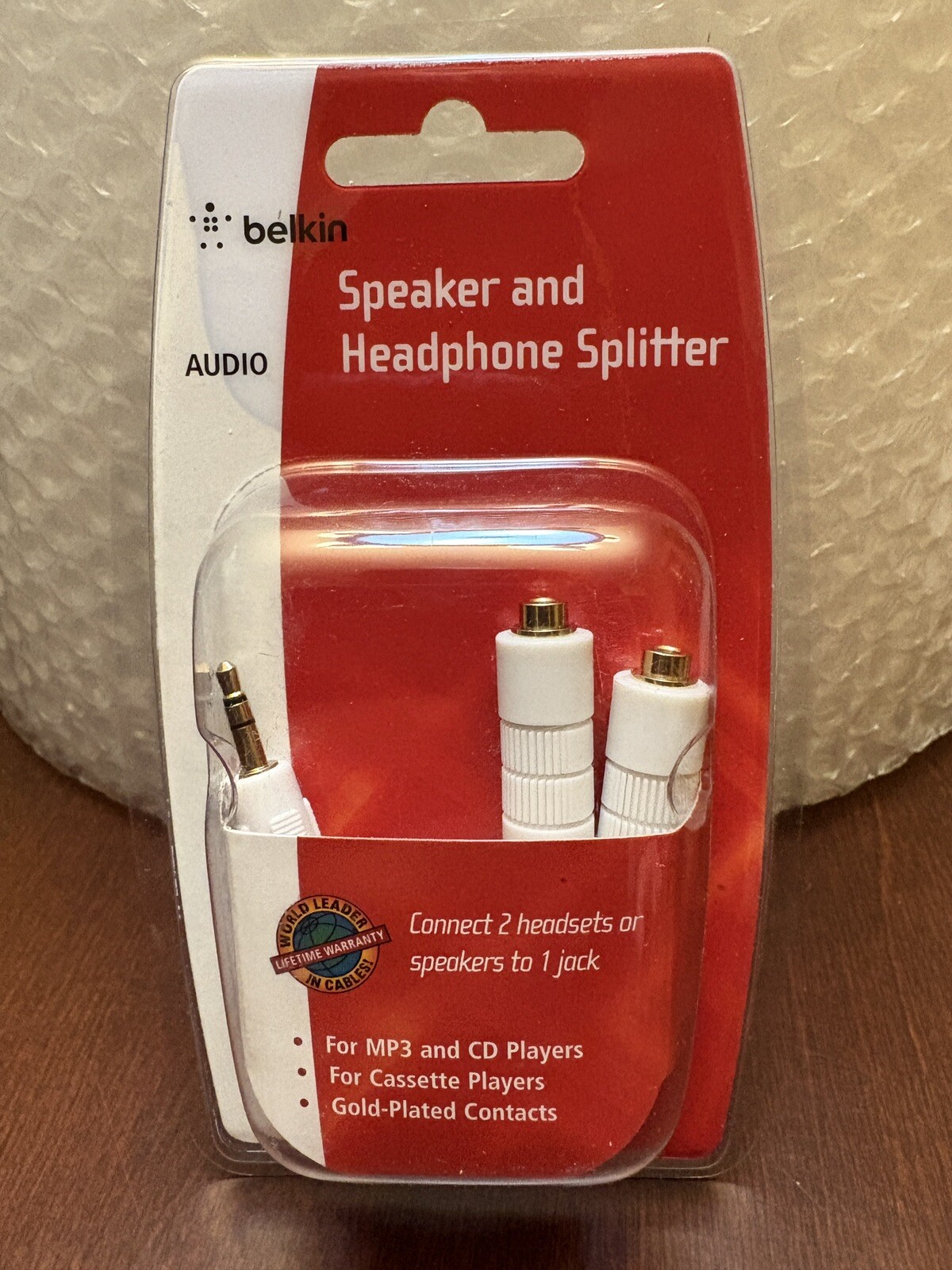 Belkin Speaker and Headphone Jack Splitter Adapter - White