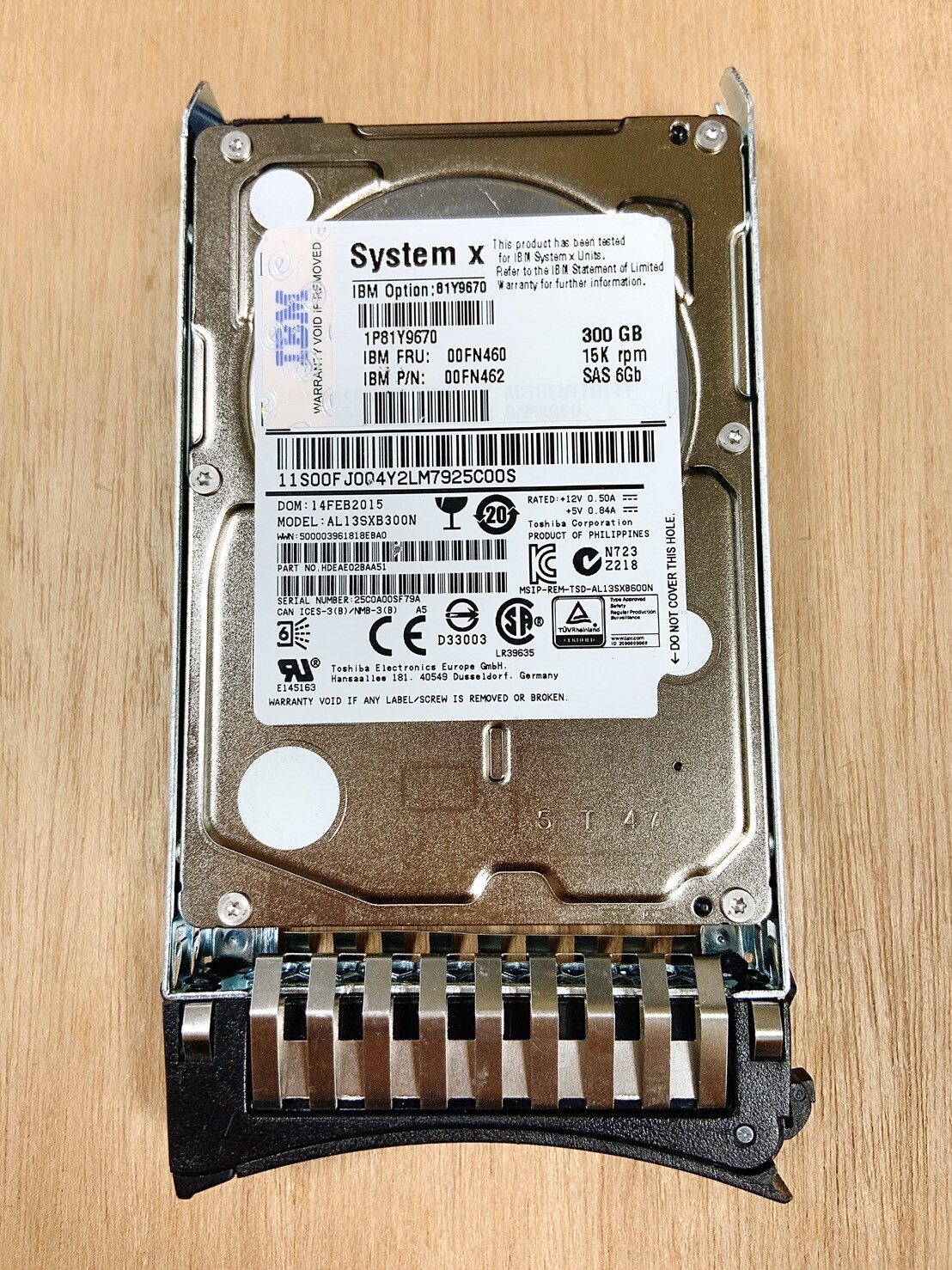 IBM 300G 15K 2.5" 6G SAS HDD 81Y9670 00FN460 replace 81Y9671