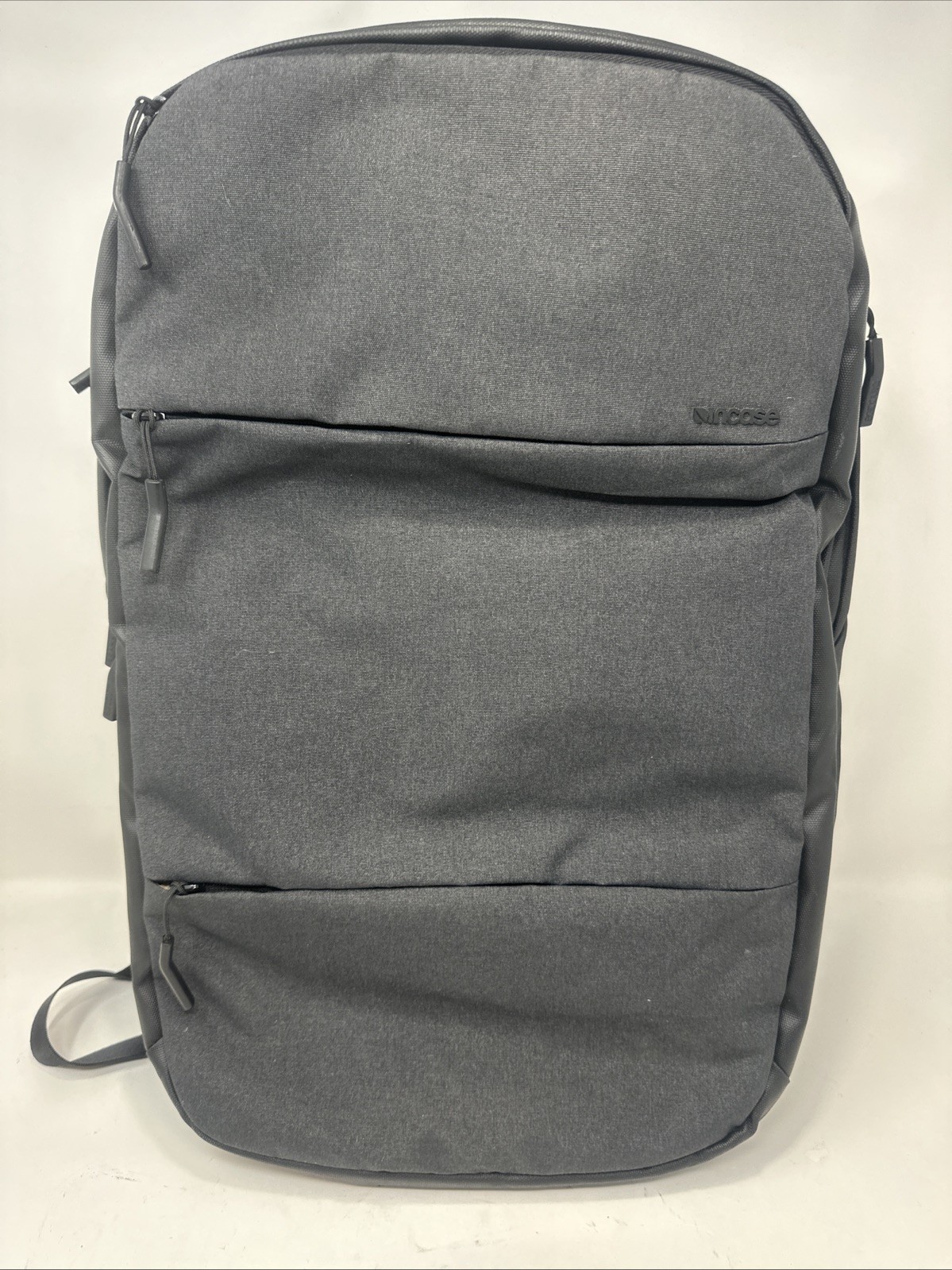 Incase City Laptop Backpack Gray Full Size Shoulder Zip Bag Soft Pockets