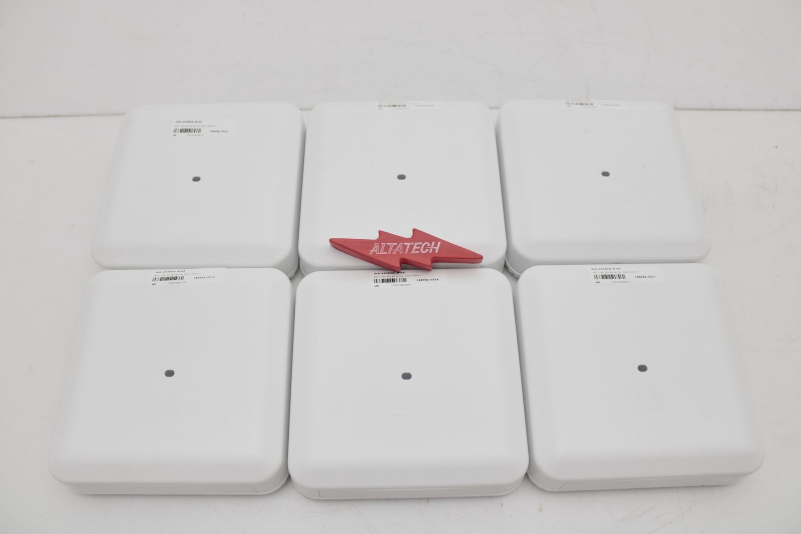 Lot of 6 Cisco AIR-AP3802I-B-K9 Aironet Access Point w/ Mounting Hardware