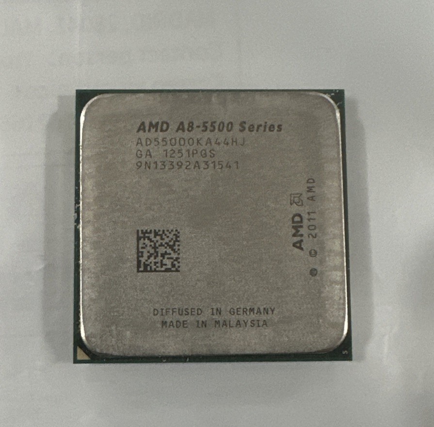 AMD A8-5500 3.2 GHz Socket FM2 Desktop CPU Processor AD550BOKA44HJ