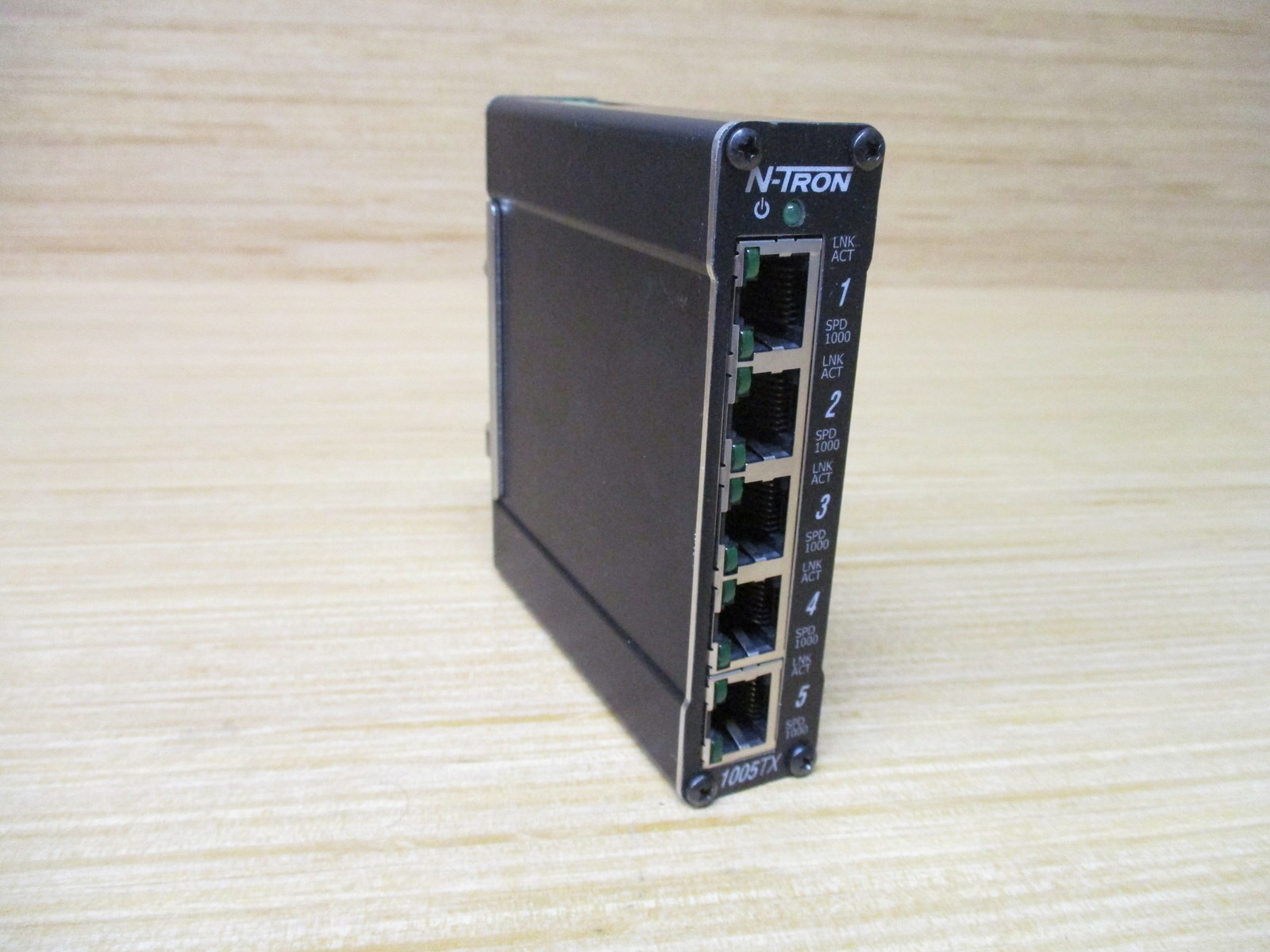 Red Lion Controls 1005TX N-Tron Ethernet Switch