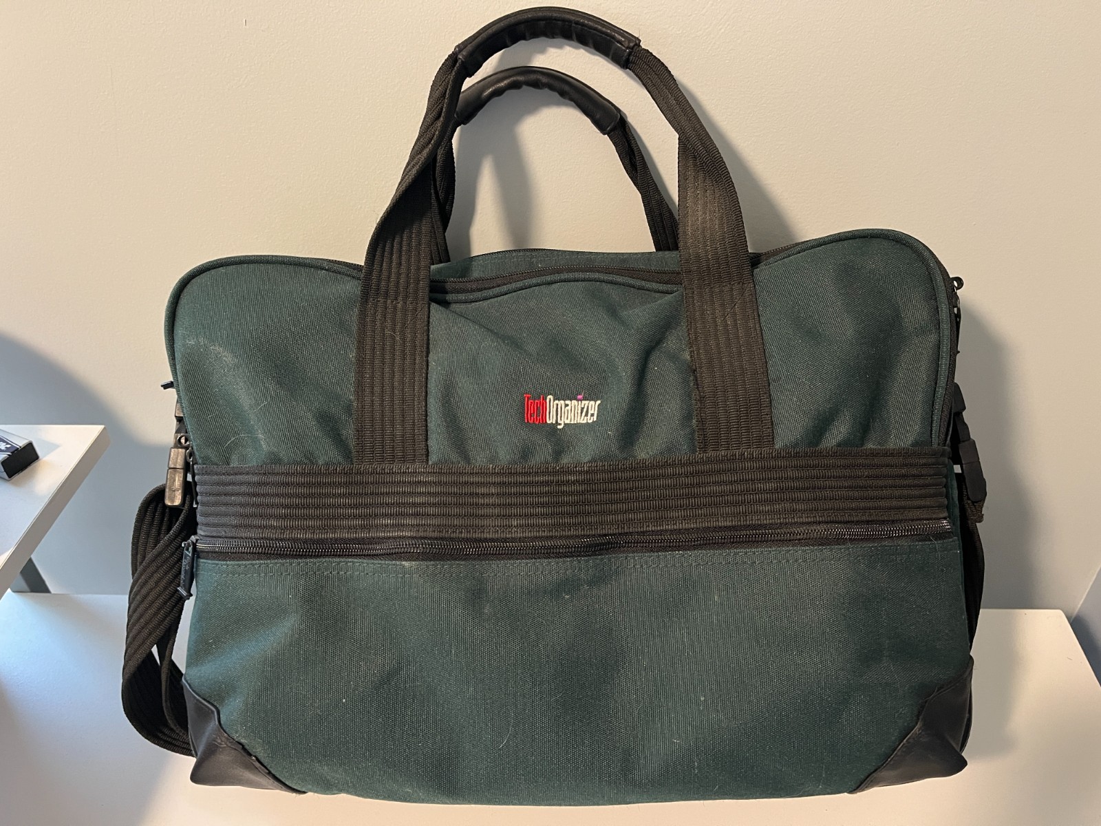 Vintage Tech Organizer Laptop Bag Many Zippered Pockets Strap Cables Electronics