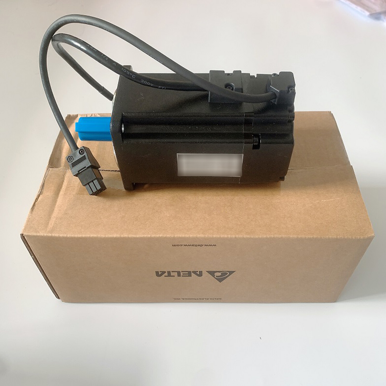 Delta 1PC NEW ECMA-C11020ES PLC 2000W 2kW 220V AC SERVO MOTOR DHL/FedEx