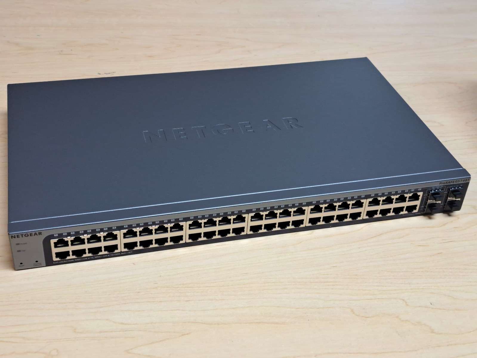 NETGEAR GS748Tv5 ProSAFE 48 Port Gigabit Smart Switch