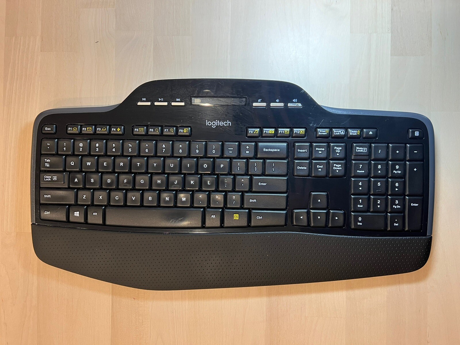 Logitech MK875 Performance Wireless Keyboard