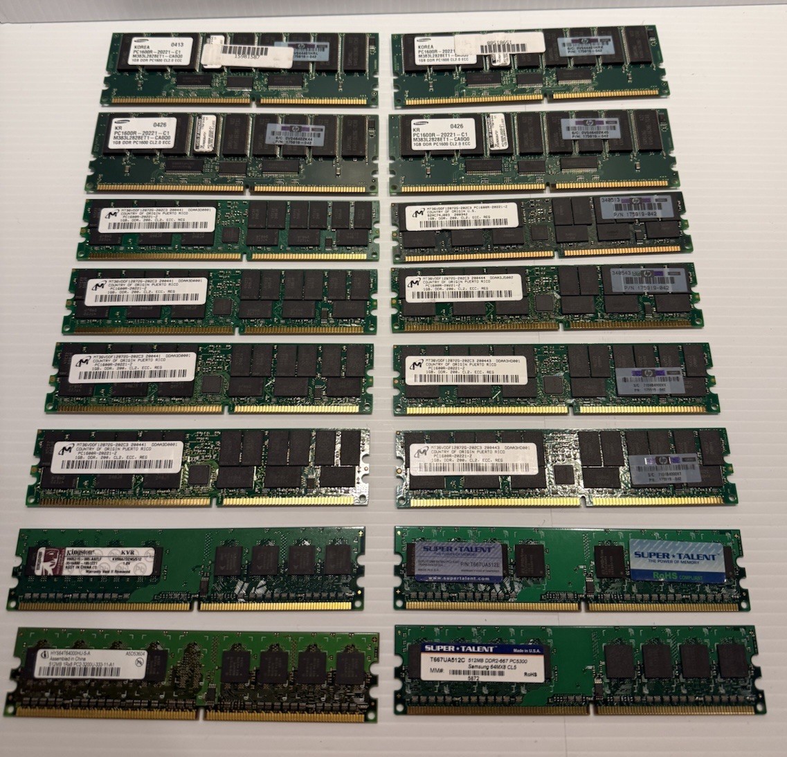 Bulk Lot of 14x Server & Desktop RAM DDR / DDR2 - 1GB & 512MB ECC Reg (UNTESTED)