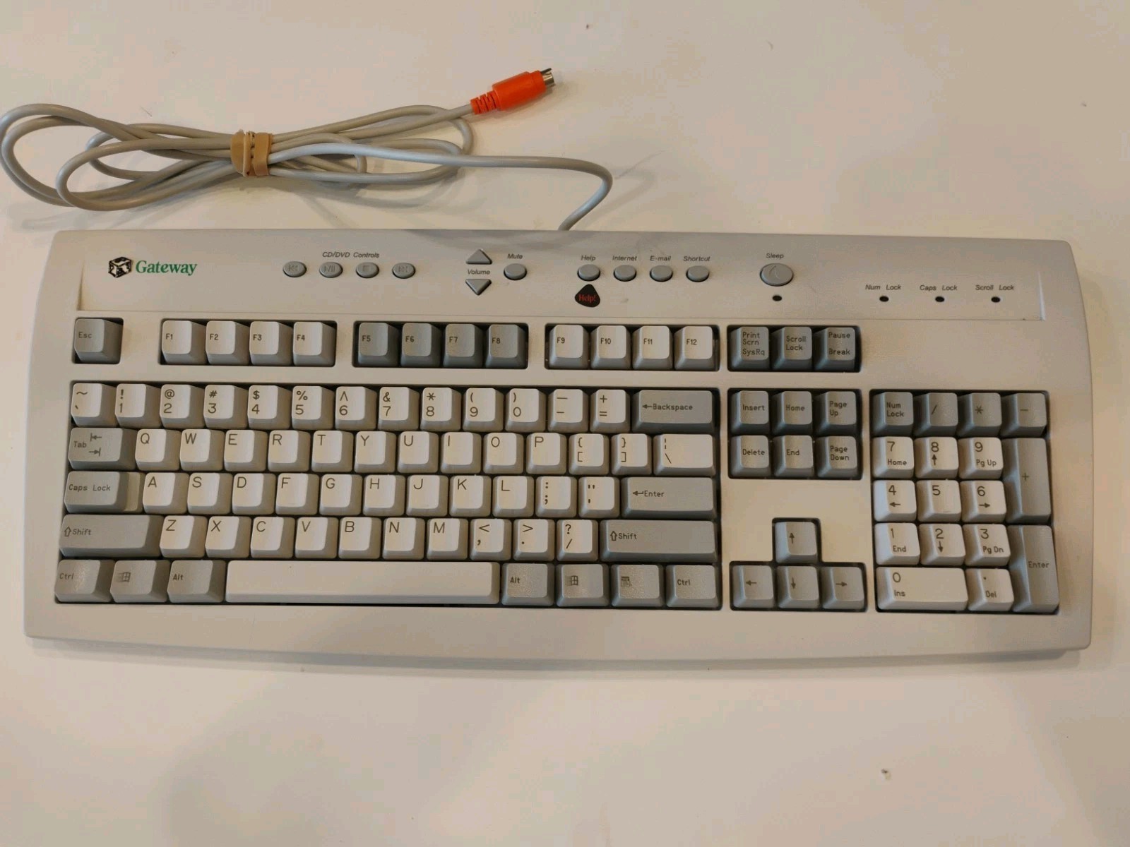 Vintage Gateway Keyboard 7001602 Good Condition