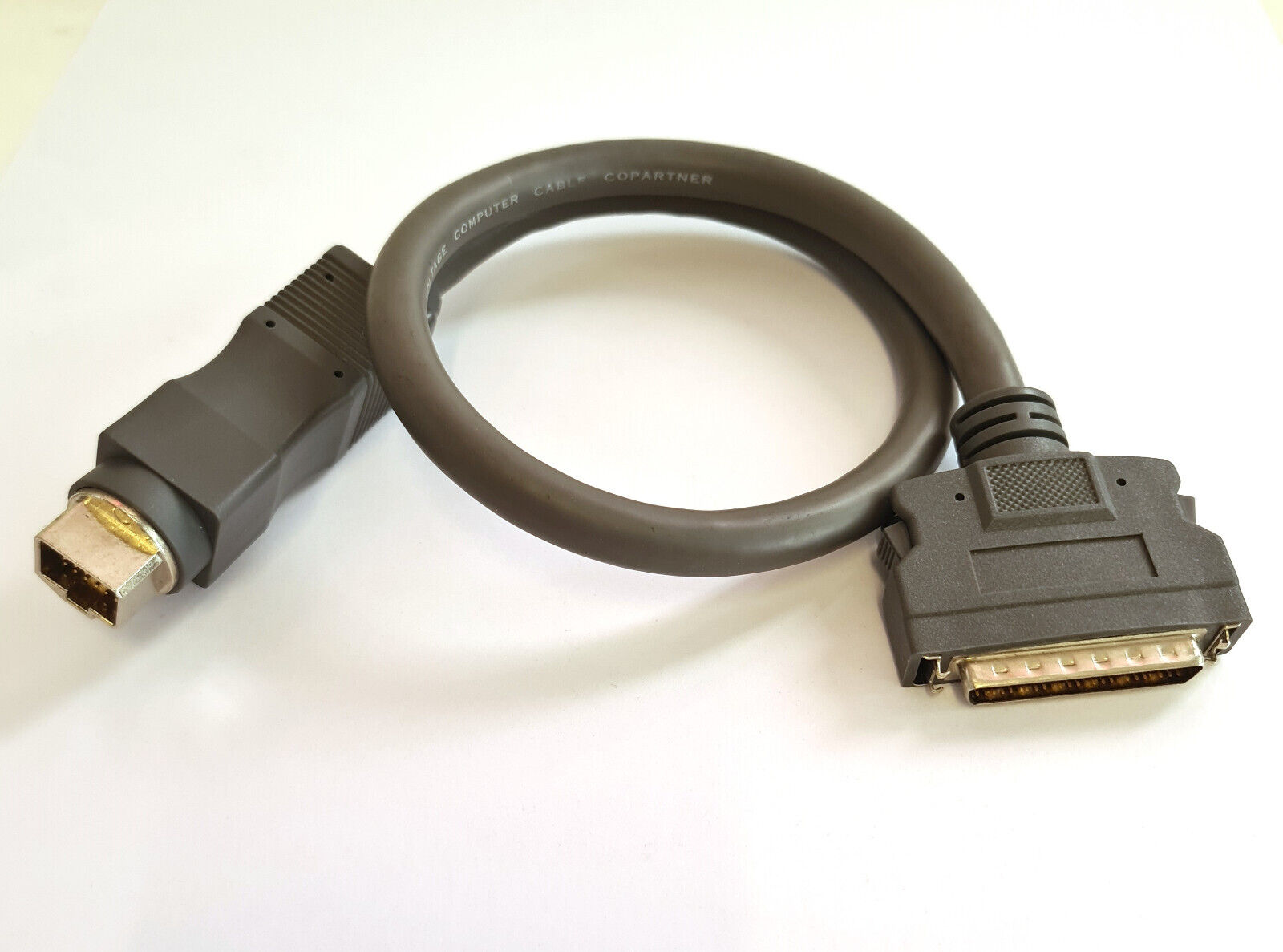HDI30 to SCSI 2 cable for use with vintage Apple Macintosh Powerbook laptop