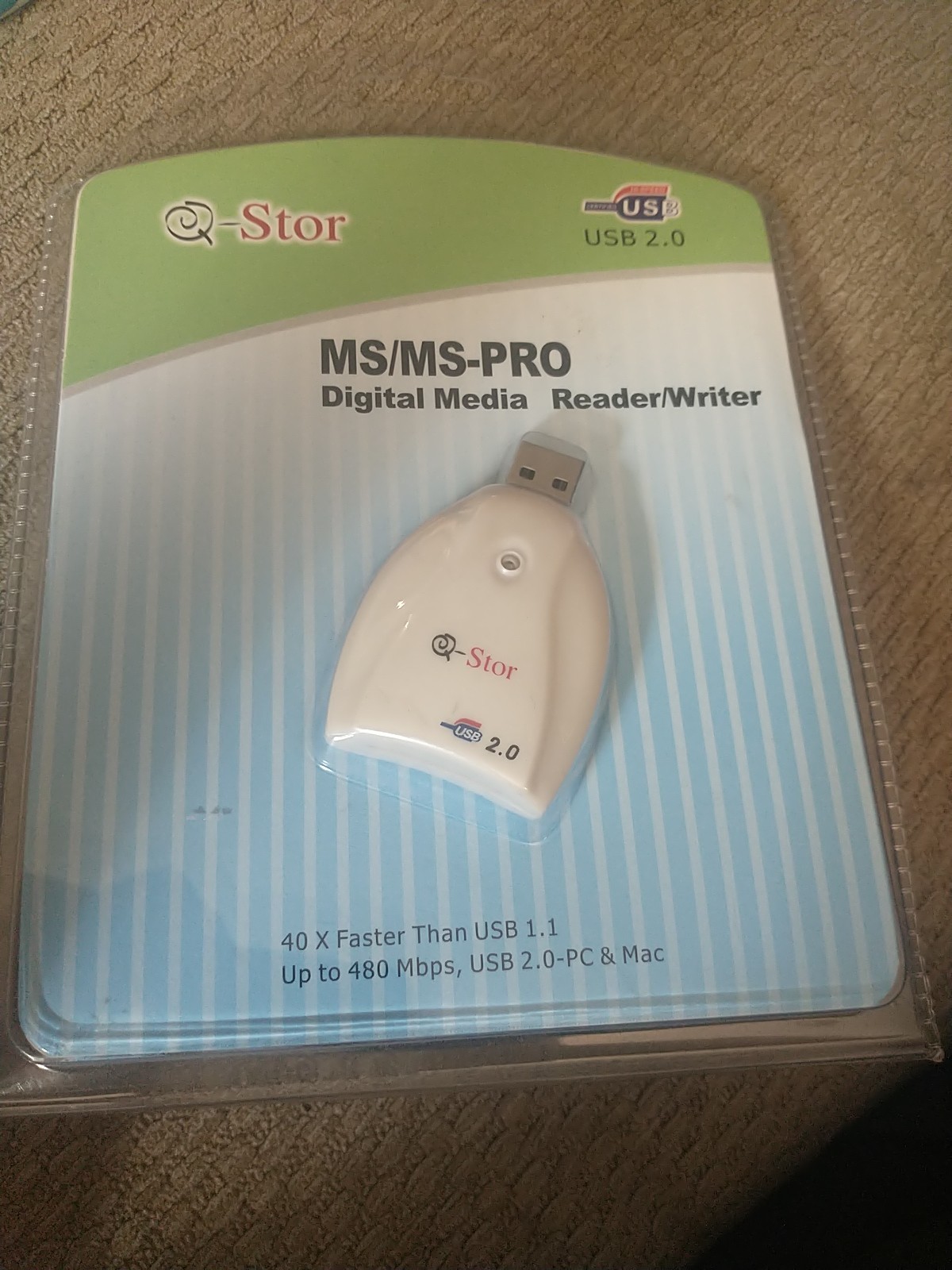 Q-Stor  USB 2.0- MS/MS-Pro Digital Media Reader/Writer Factory Sealed