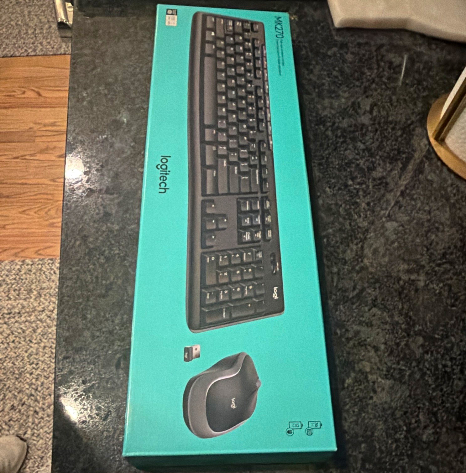 Logitech MK270 Wireless Keyboard & Mouse Combo USB Plug & Play QWERTY Black
