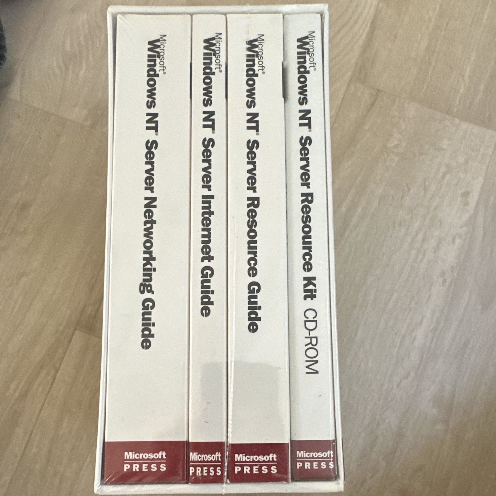 Microsoft Press Windows NT Server 4.0 Resource Kit CD-ROM, English