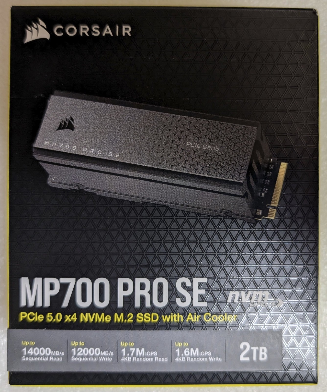 REFURBISHED 2TB CORSAIR MP700 PRO SE with Air Cooler CSSD-F2000GBMP700PROS/RF2