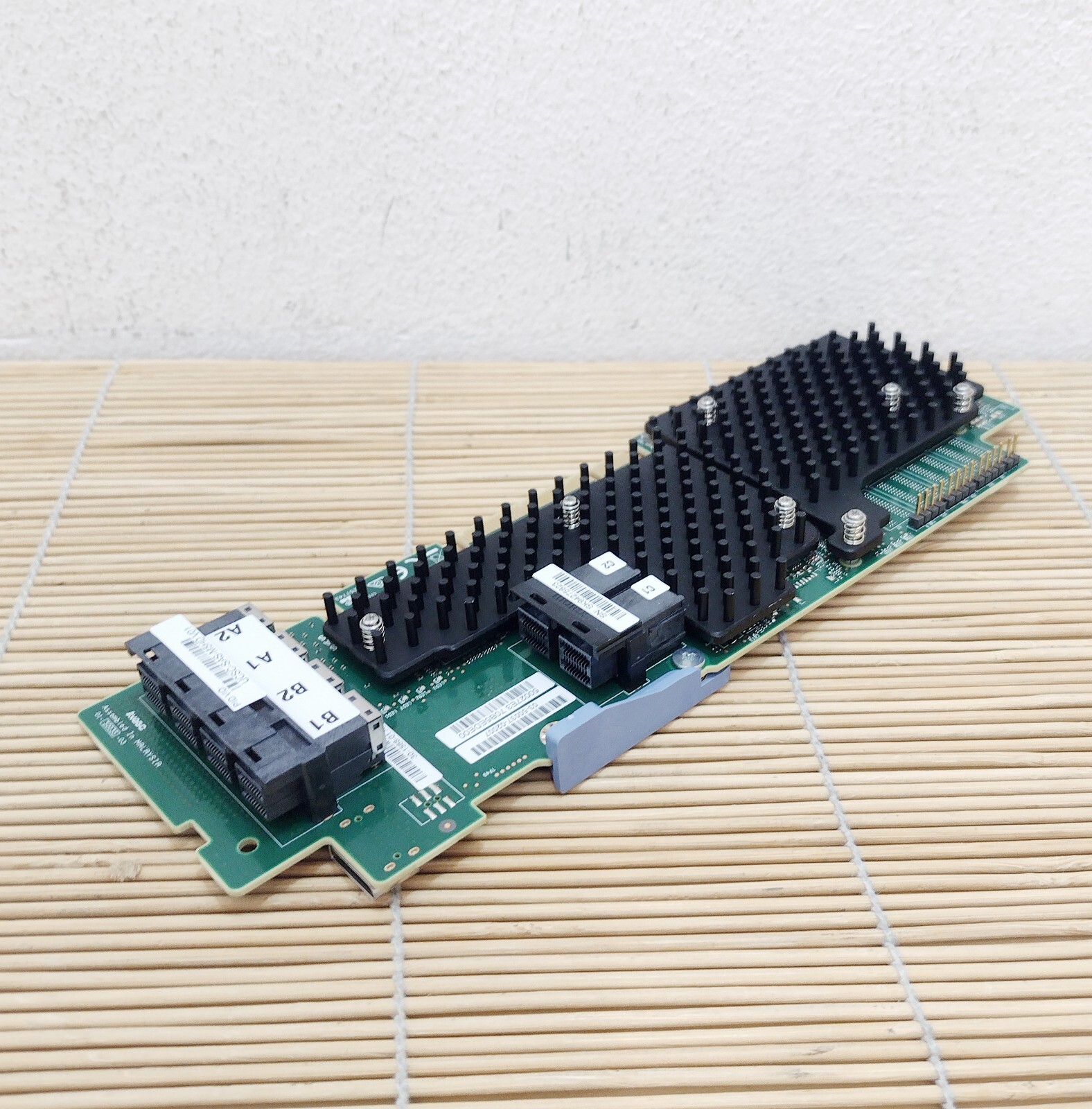 Cisco UCSC-SAS-M5HD 12G Modular SAS HBA for up to 26 drives
