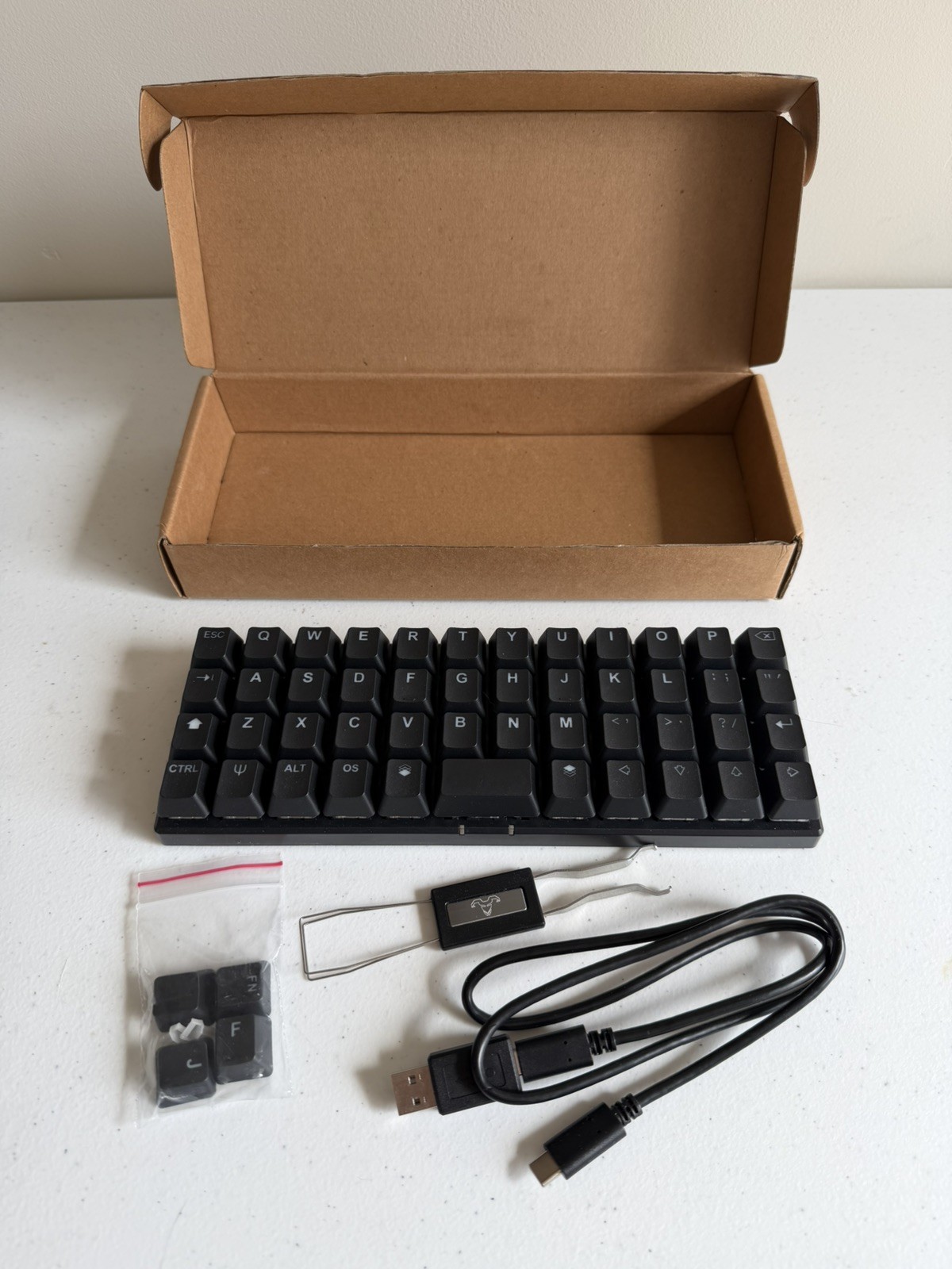 Planck EZ Glow Ortholinear Mechanical Keyboard by ZSA