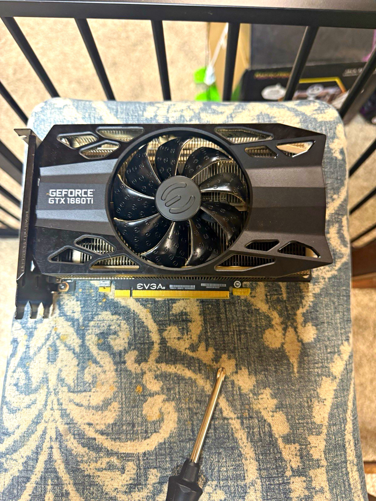 EVGA NVIDIA GeForce GTX 1660 Ti PCIe x16 DP HDMI DVI Multi-Monitor