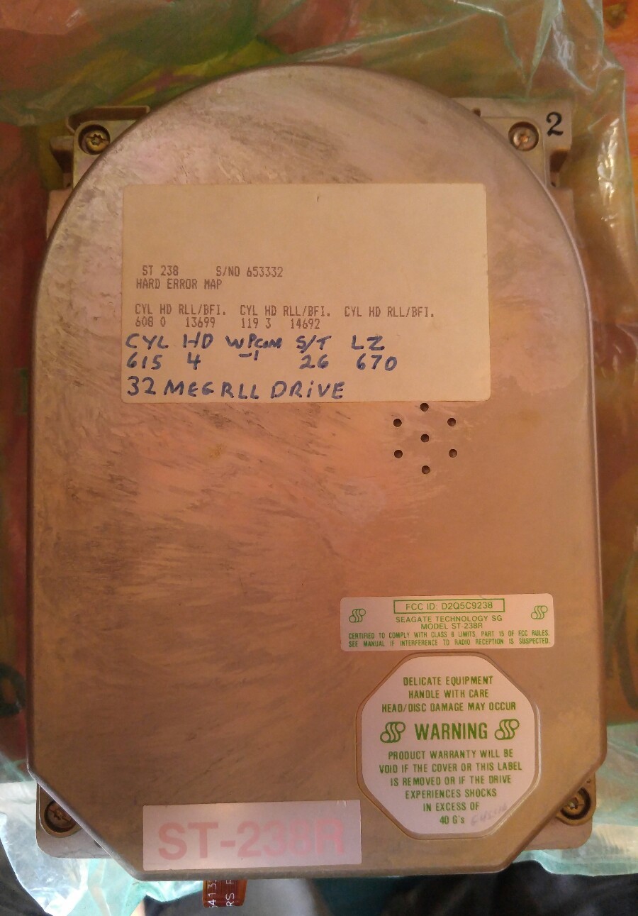 Seagate ST-238R 5.25 HH RLL 32MB hard drive - Rare Vintage Hardware - Retro 8bit