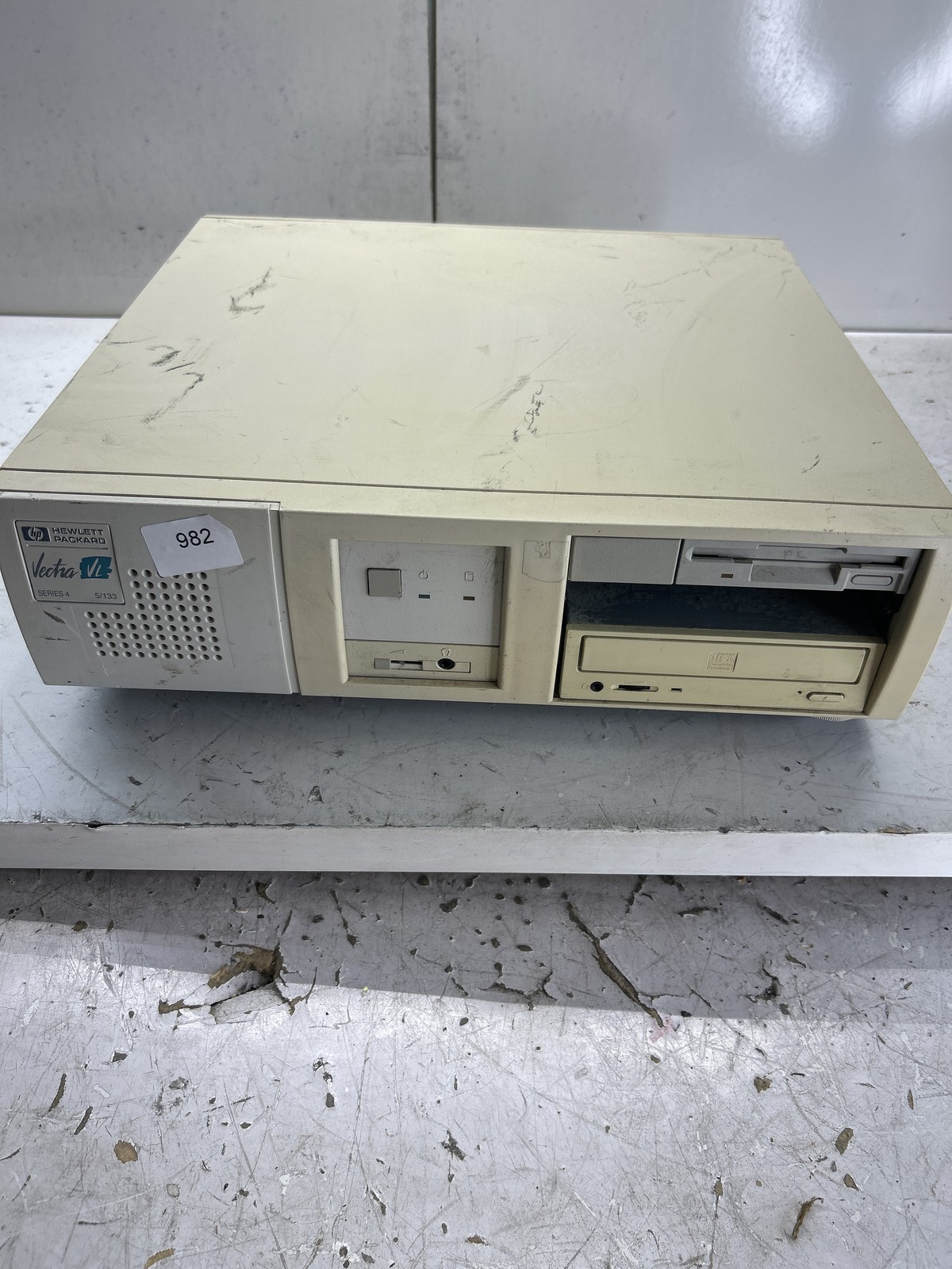 HP Vectra VL 5/133 Intel Pentium 150MHz 15MB NO HDD