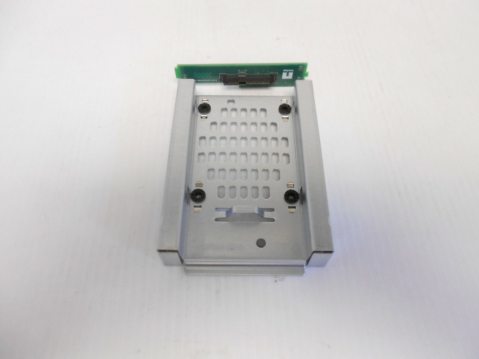 NetApp SAS Hard Drive 2.5'' to 3.5'' converter 10106SV00 DS4246 DS4243 NO TRAY