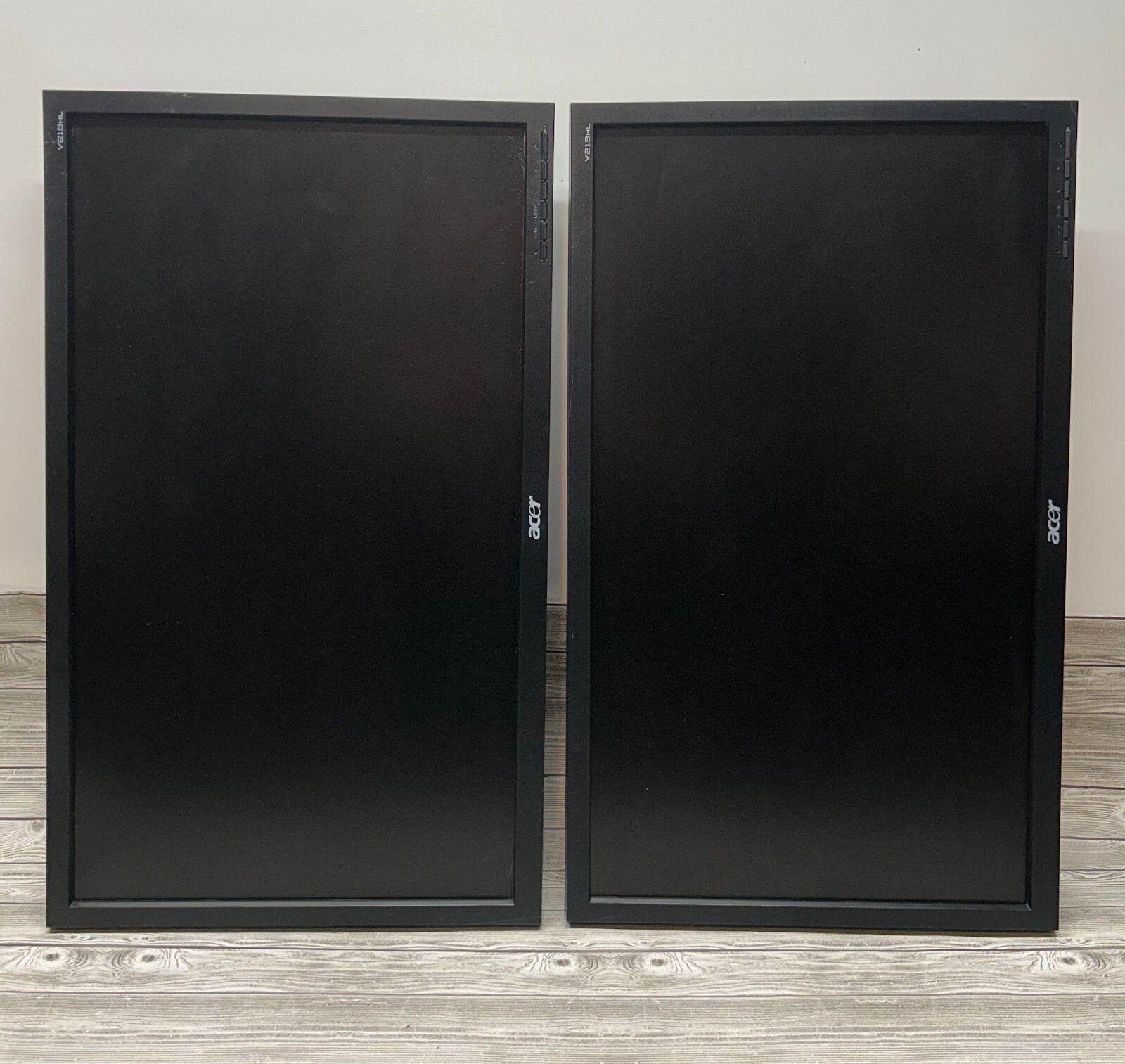 2 Used-Acer  21.5in V213HL Monitors- With Power Cords