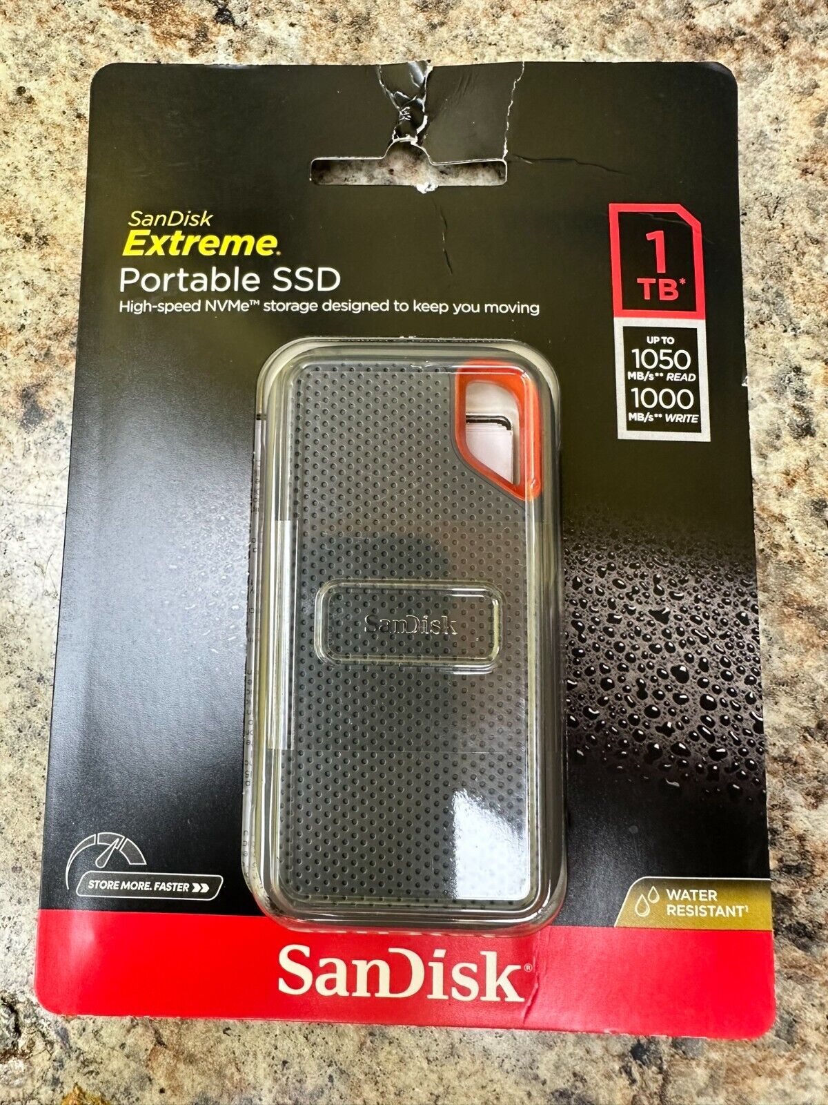 SanDisk - Extreme Portable 1TB External USB-C NVMe SSD - Black NEW