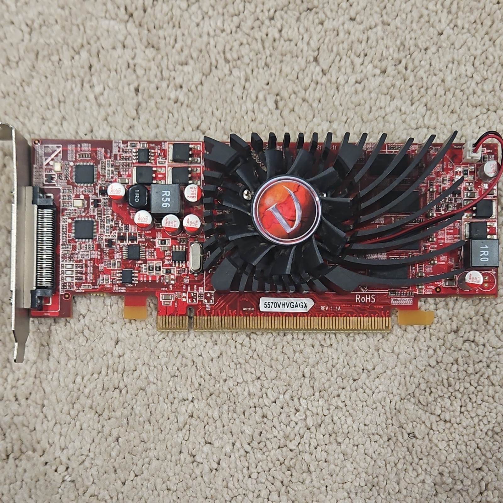 VisionTek AMD Radeon HD 5570 1GB SFF PCIe x16 Quad-Display Video Card (VHDCI)
