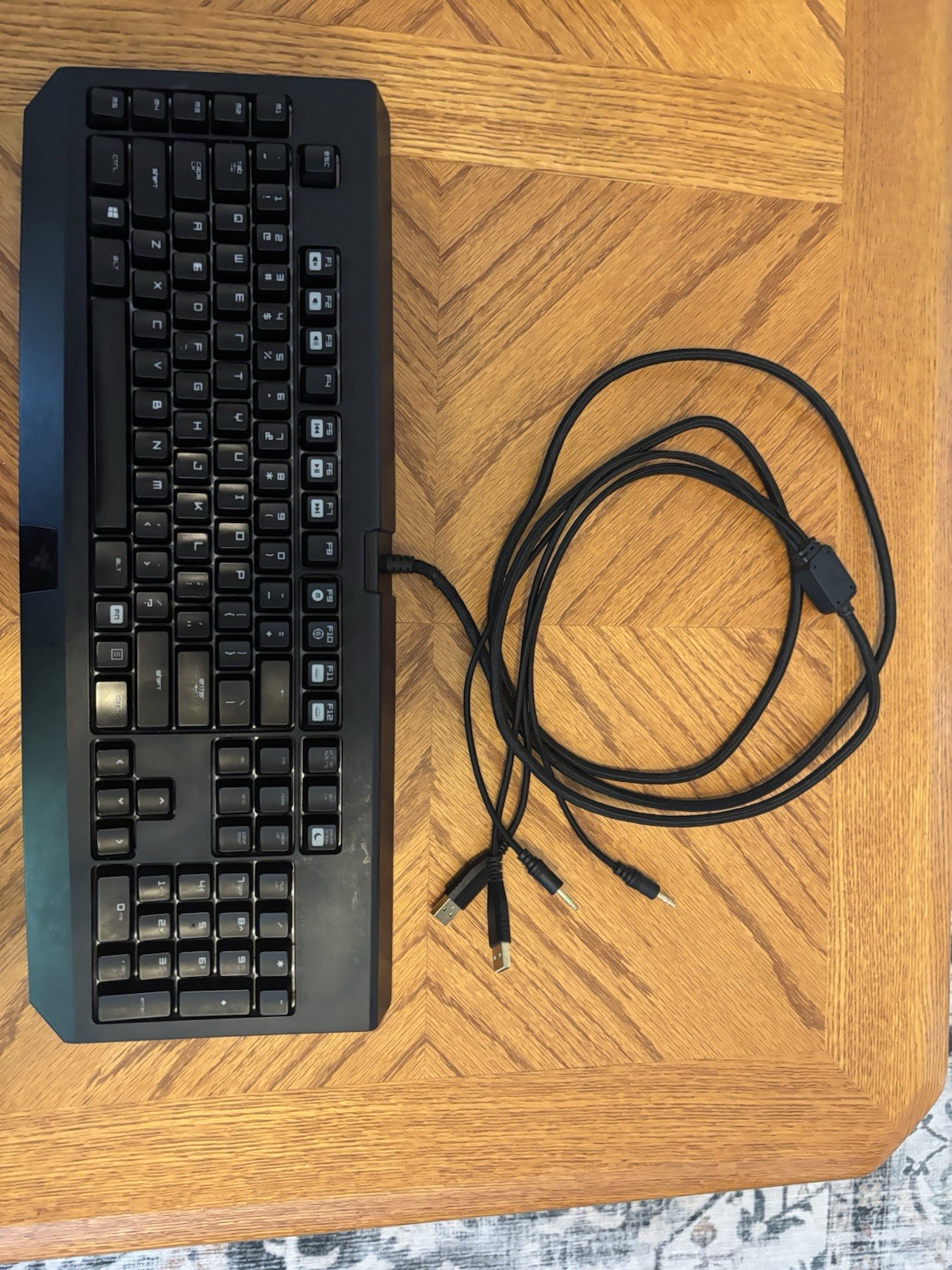 Razer Blackwidow Chroma (RZ03-0122)