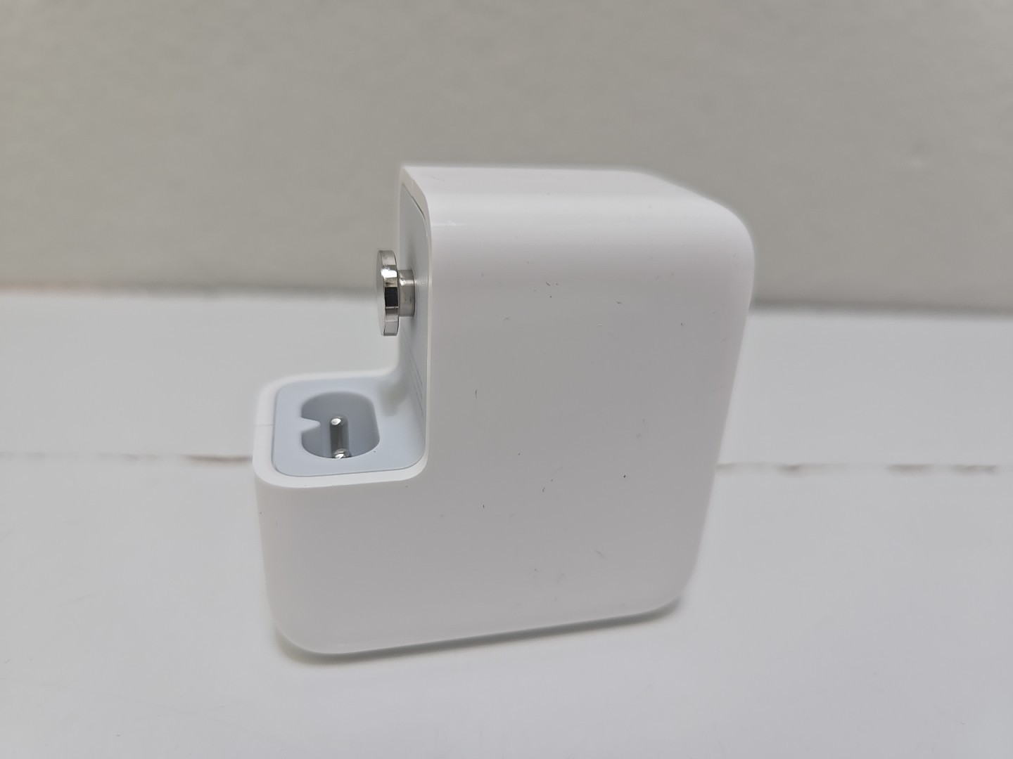 GENUINE Apple MR2A2LL/A 30W USB Type-C Power Adapter - White ORIGINAL *NO PLUG*