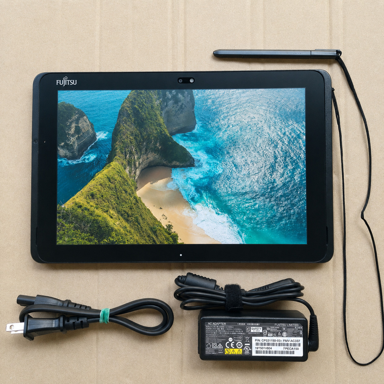 Fujitsu ARROWS Tab Q508/SE 10.1" Win11 Pro 4GB 128GB w/ Stylus AC Included Japan