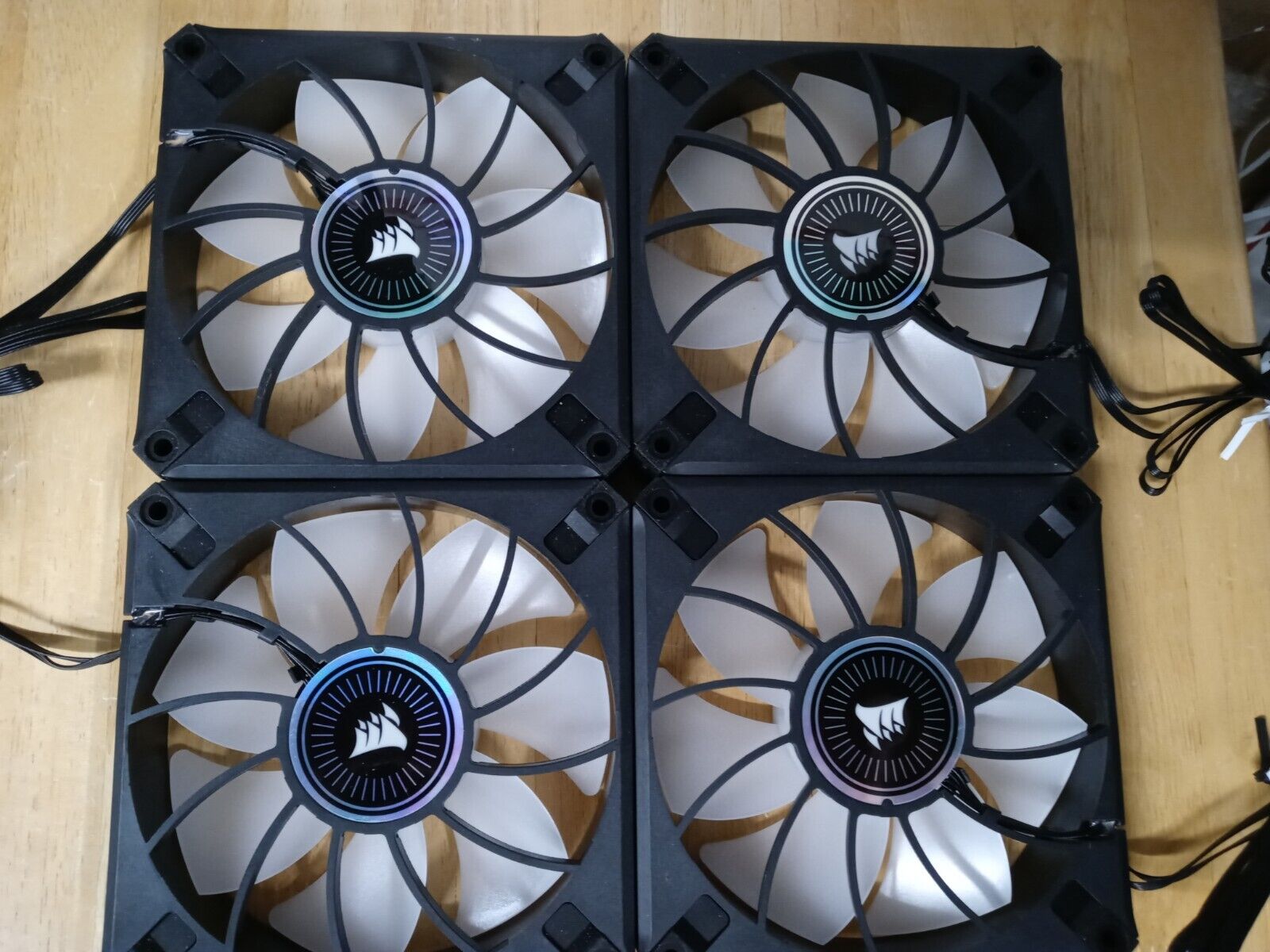 Set of 4 RGB  fans new Corsair 120mm ,12v DC 0.3A . 4pins. 4050