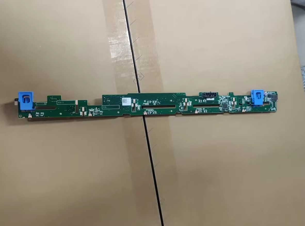 DELL EMC POWEREDGE R450 R650 R6525 8 BAY SERVER BACKPLANE 1U 8X2.5 15G 5TRWM