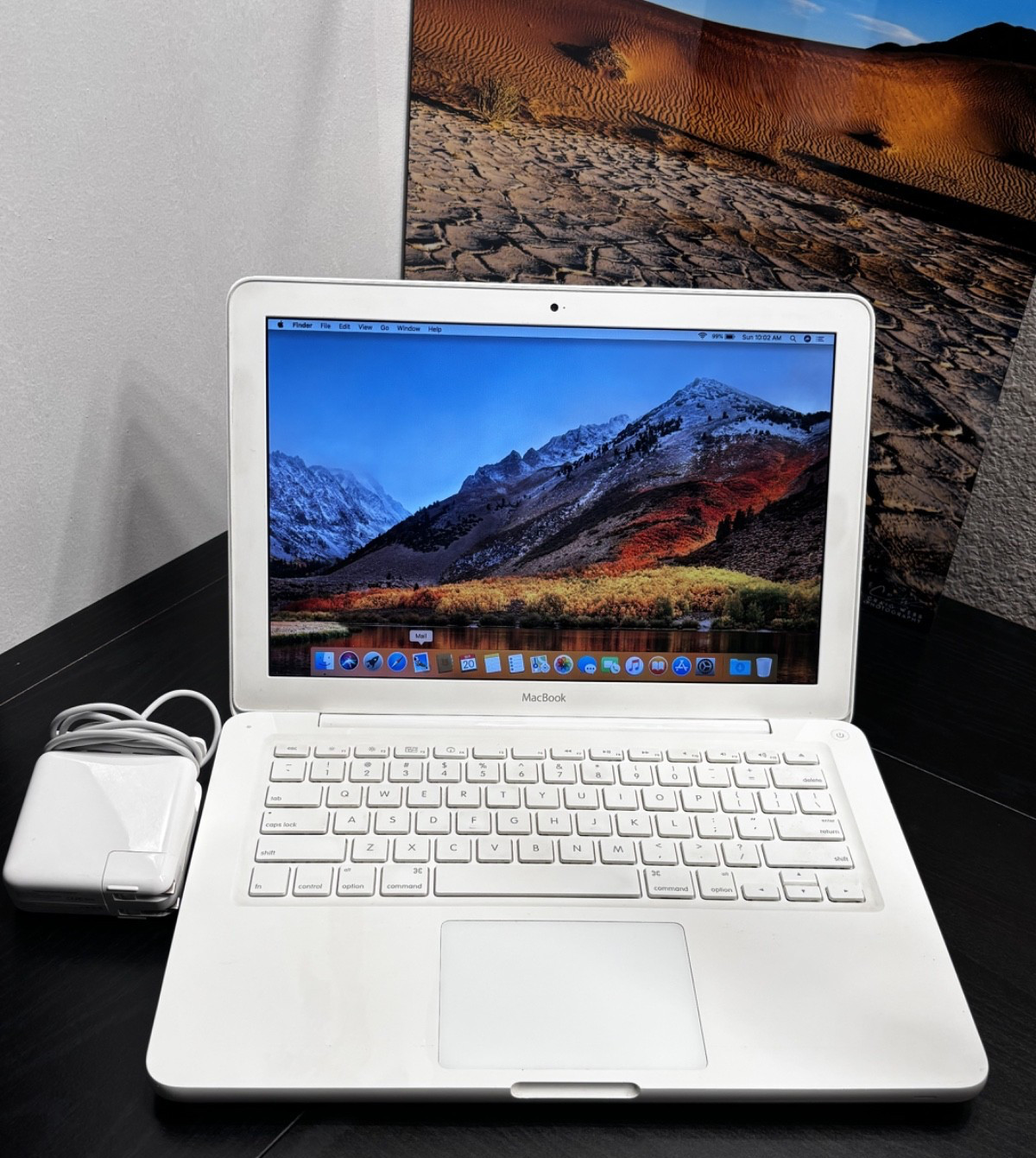Apple MacBook 13” 2.4 GHz 4 GB RAM 500GB HD - White - Mid-2010 | 