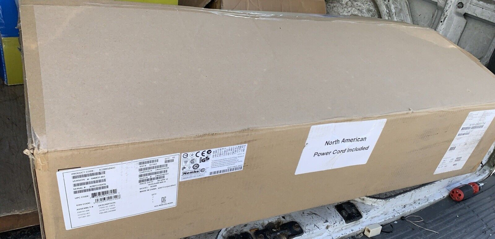 New~ INTEL R2208GZ4GC Server 2U Chassis + Rails/raid card (no CPU/HDD /Ram)