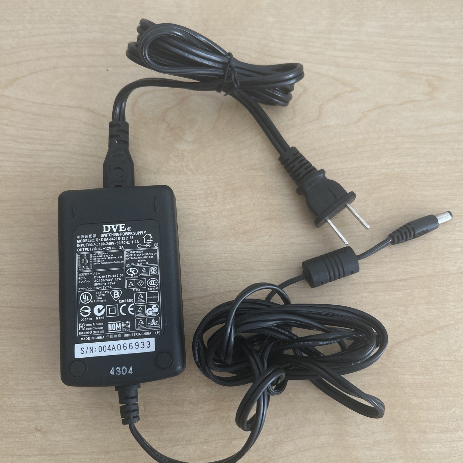 Genuine 36W DVE Switching Power Supply 12V 3A Model DSA-0421S-12 2 36 OEM