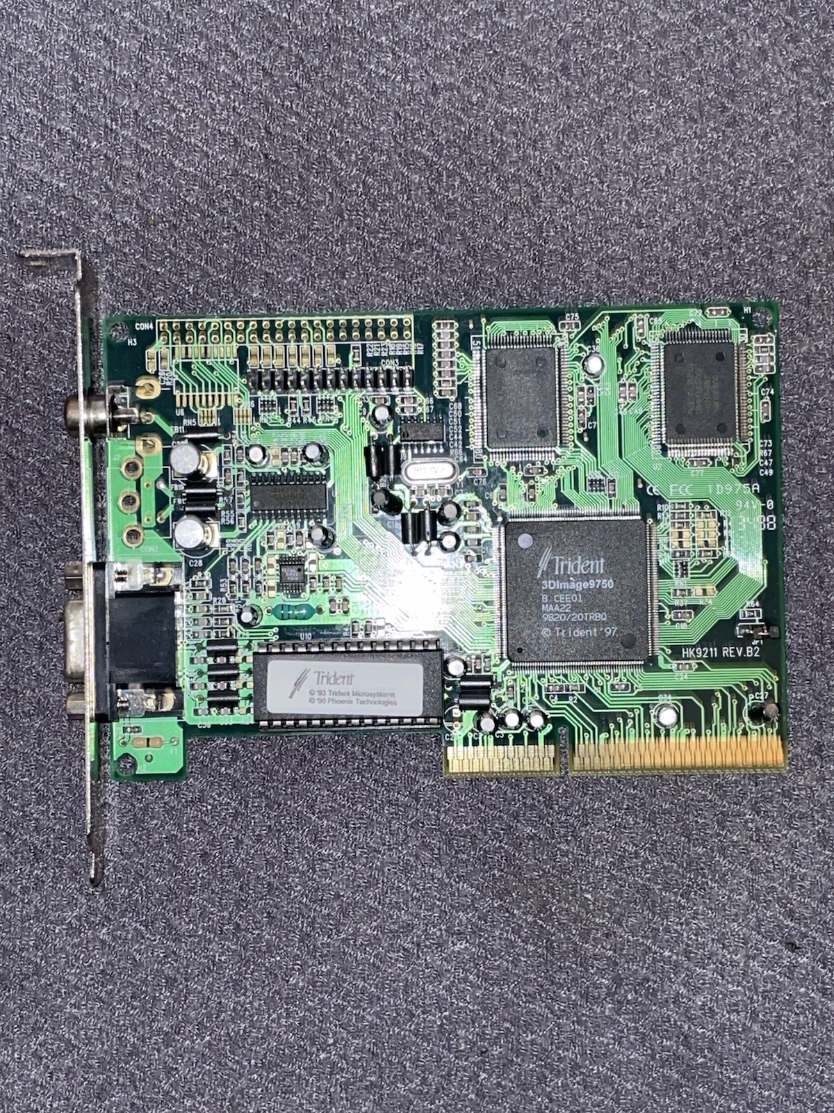 Vintage Trident 3DImage9750 4MB AGP Graphics Card Retro PC VGA HK9211 REV.B2