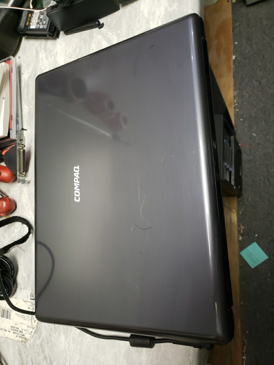 USED Compaq Presario V6000 Laptop FOR PARTS OR REPAIR READ AD 