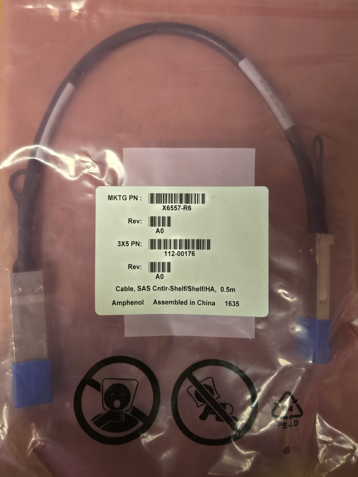 NetApp Amphenol Cable X6557-R6 112-00176 Cntlr-Shelf/Shelf-Shelf/HA, 0.5m