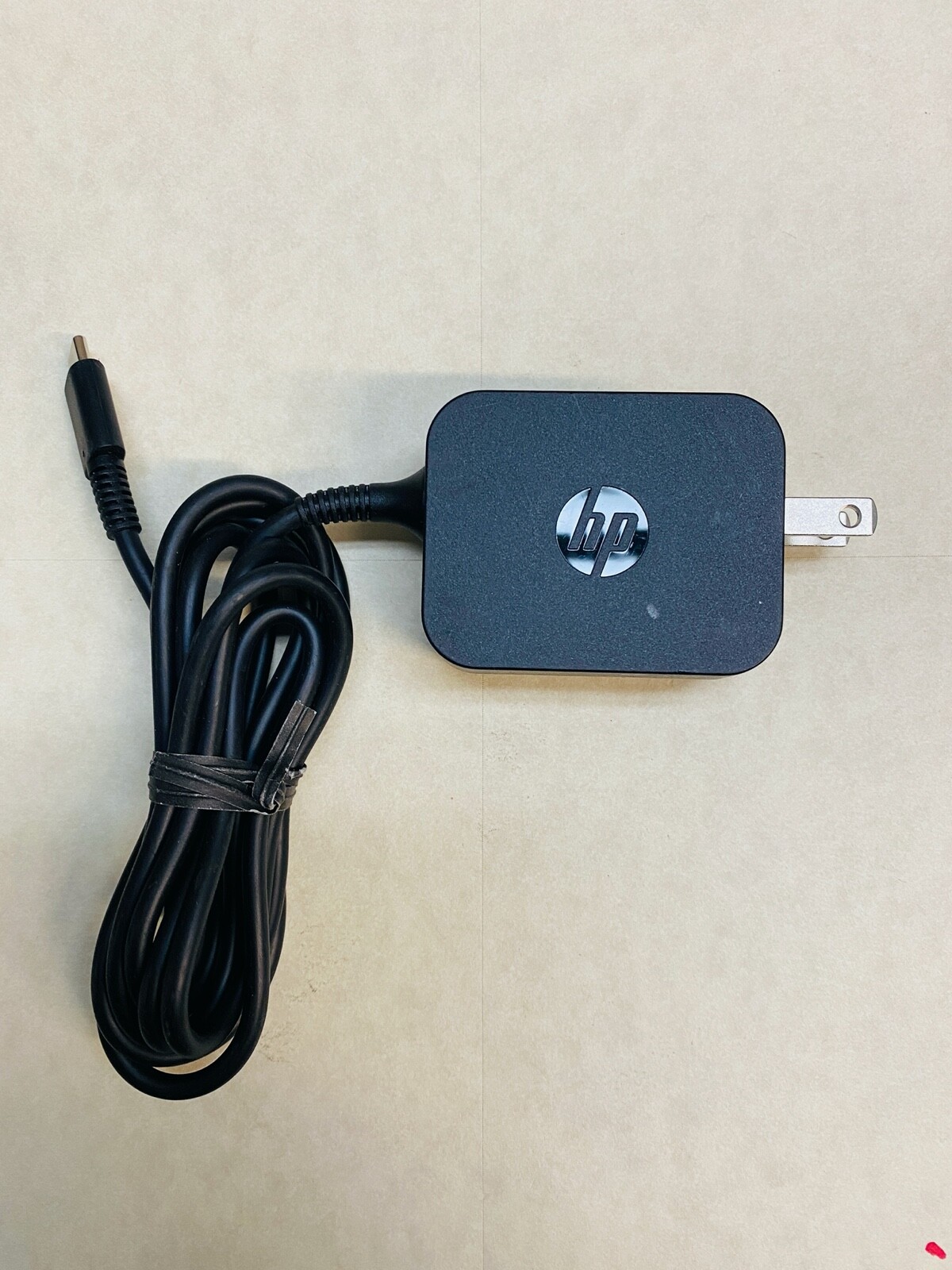 Genuine HP 792584-001 5.25V 3A 15W Tablet  AC Power Adapter TPN-LA01 USB Type C