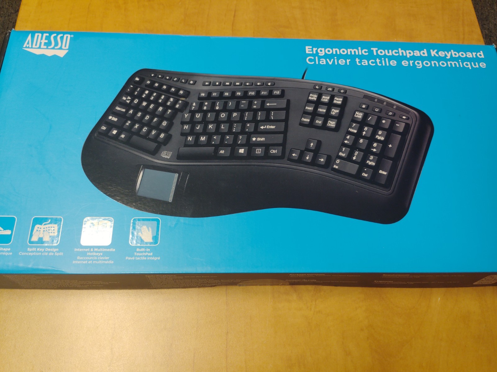 Adesso Tru-Form 450 - Ergonomic Touchpad Keyboard (akb-450ub) (akb450ub)