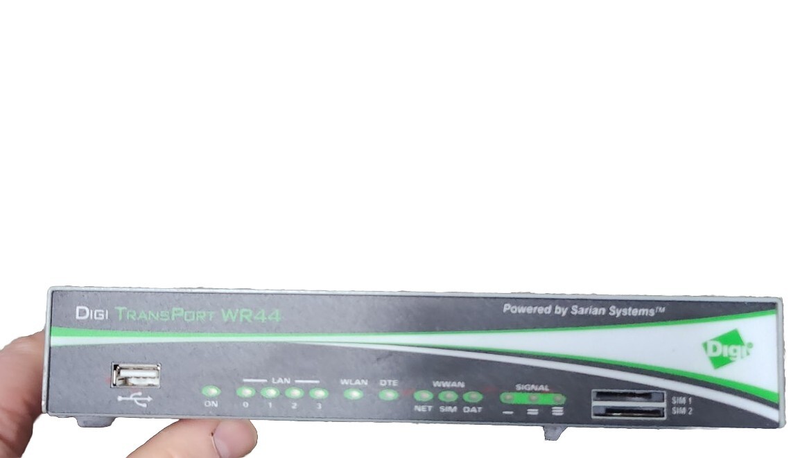 Digi TransPort WR44  WR44-U800-DE1-SU Cellular Router