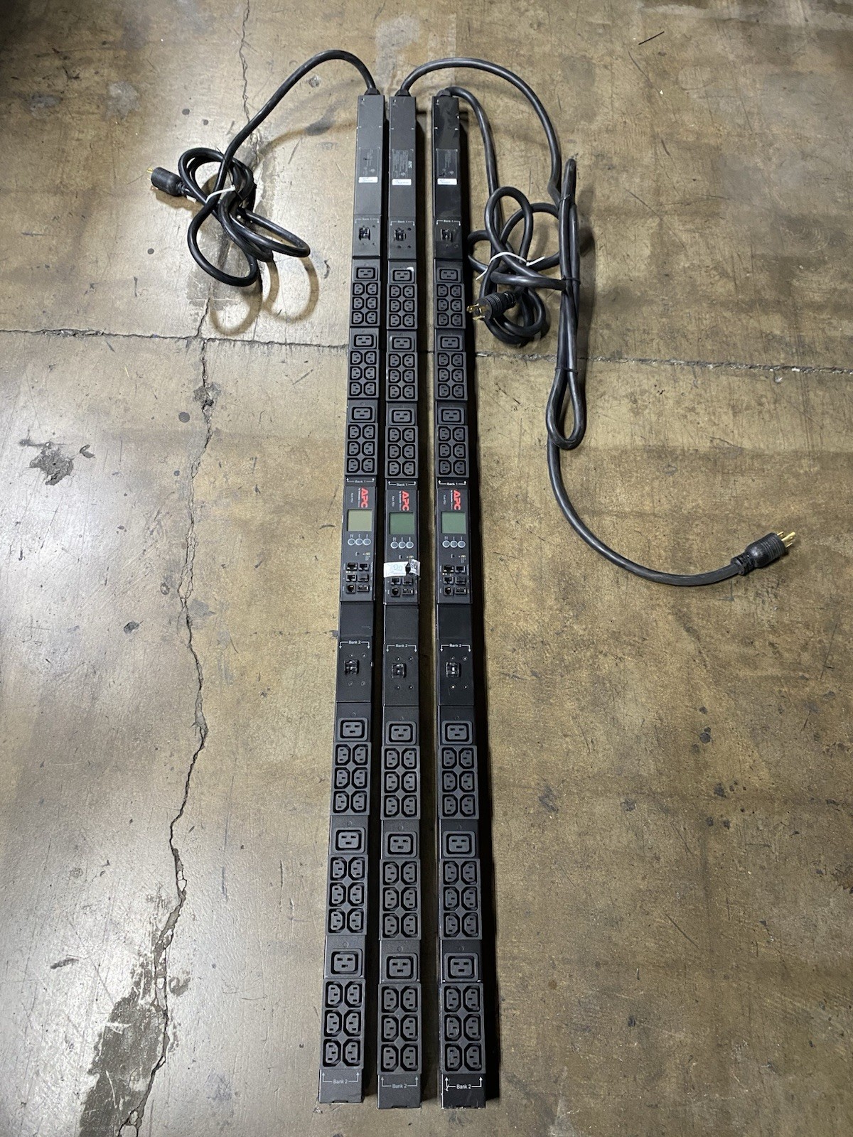 Lot of 3 APC AP8841 200/208V 30A Metered Rack PDU 42 Outlets