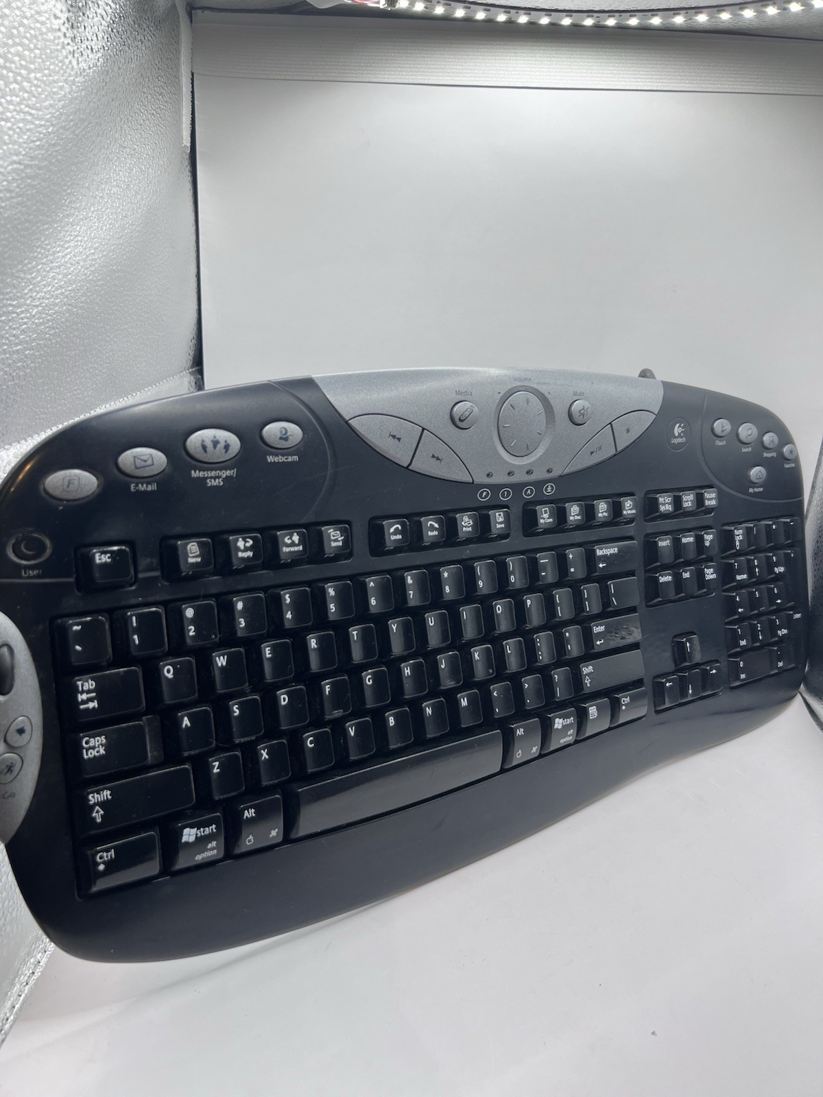 Logitech Elite Keyboard Wired USB Ergonomic Tested Working Black