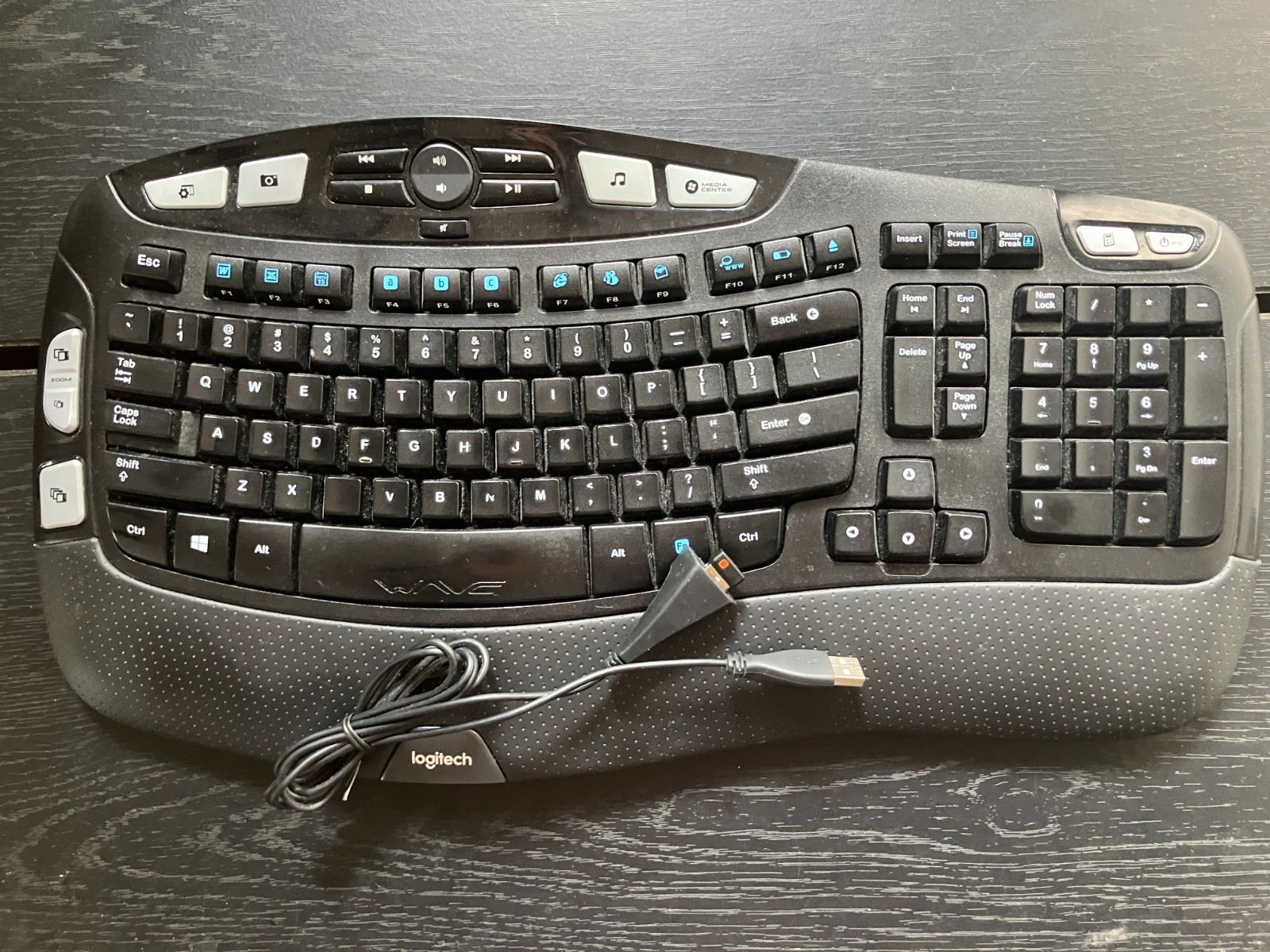 Logitech K350 Wireless Comfort Wave Ergonomic Keyboard + Dongle