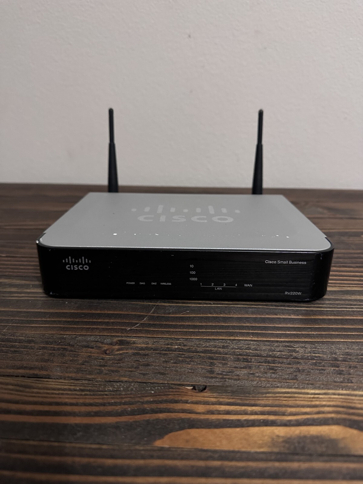 Cisco Router RV220W with Linksys WAP 4400N