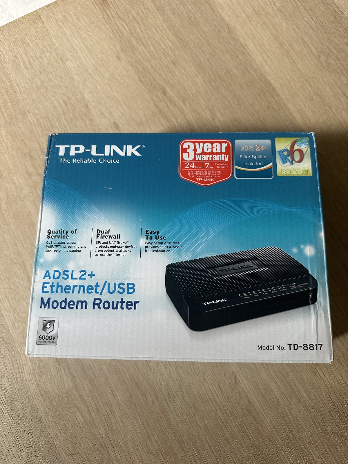 TP-Link TD-8817 ADSL2+ Ethernet/USB Modem Router - Retail Box with Accessories