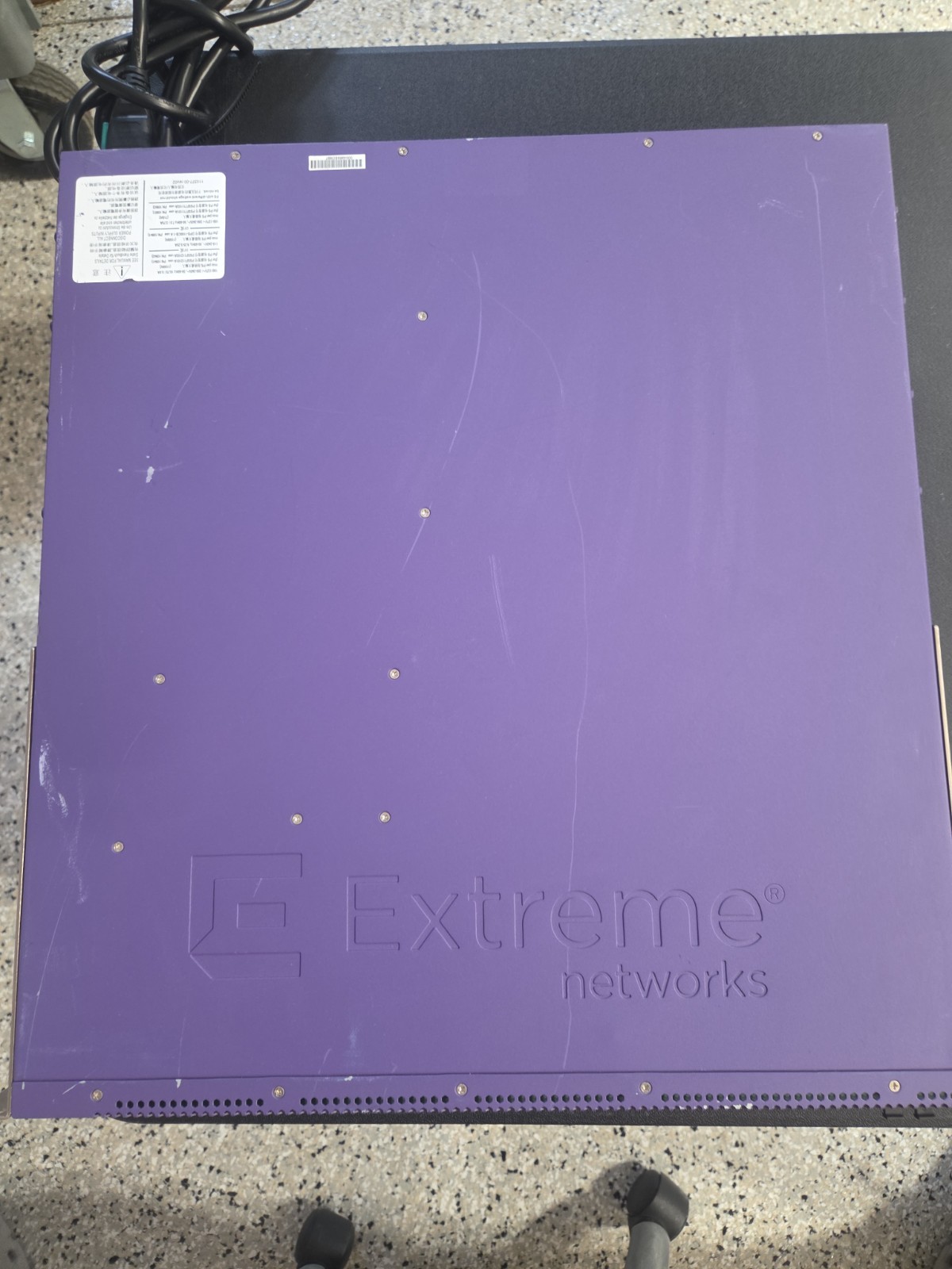 Extreme Networks Summit X460-G2-48p-GE4-Base Ethernet Switch