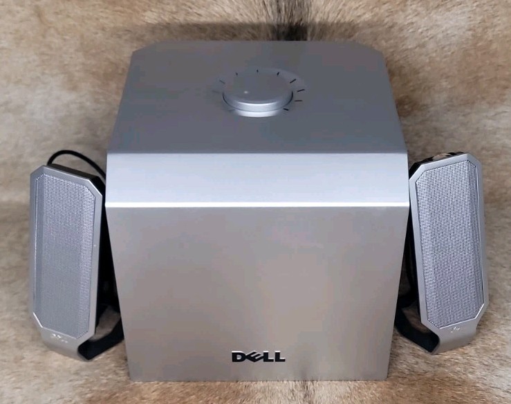 Dell A525 Zylux 2.1 Multimedia Computer Speaker System Subwoofer & Satellites