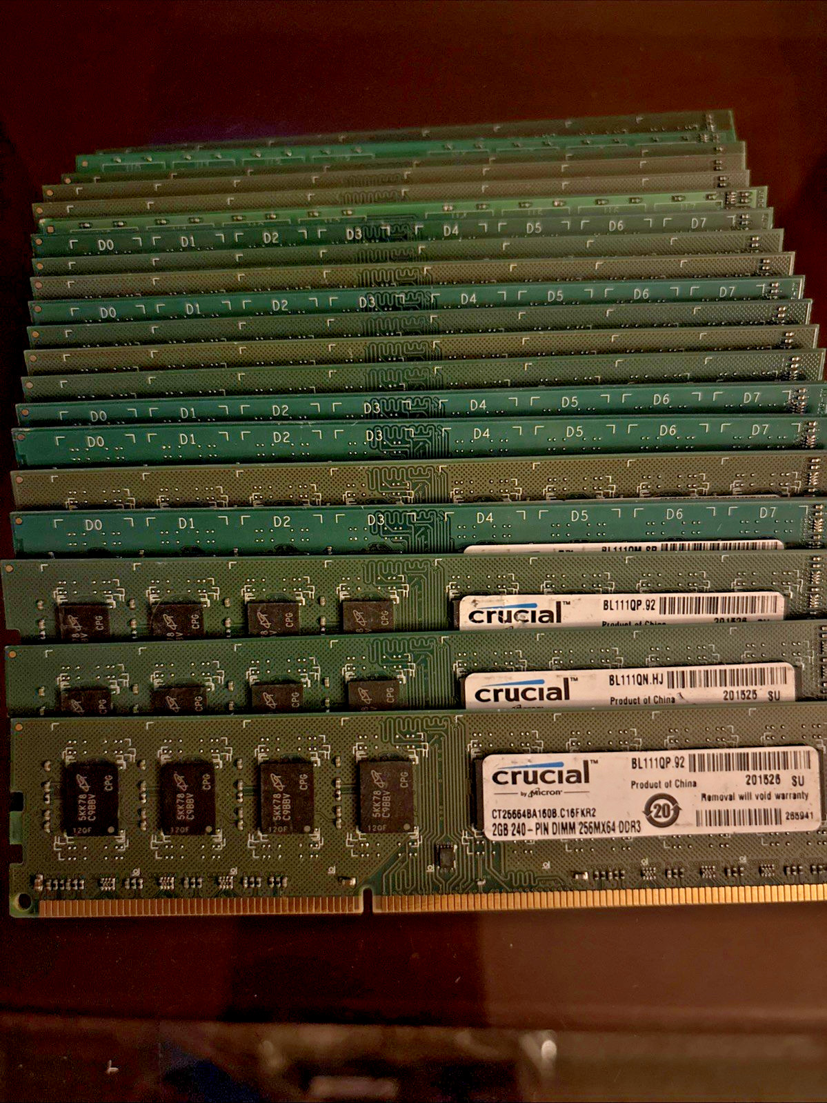 2GB DDR3 1600mhz Crucial CT25664BA160B.C8FKD PC3-12800U Desktop Ram