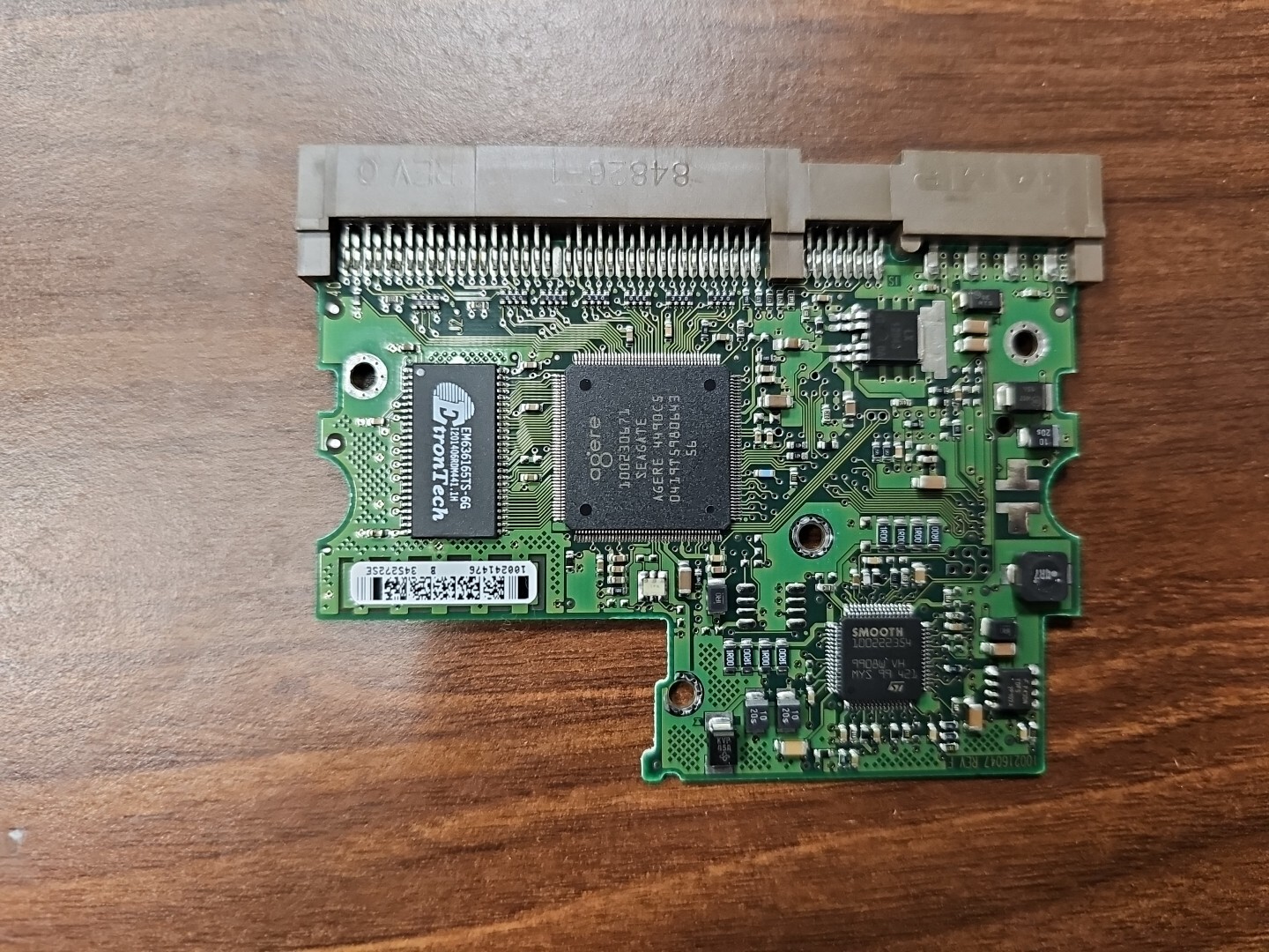 PCB 101216 100216047 REV F SEAGATE ST320014A 9W1021-003 100236888 0SMU1